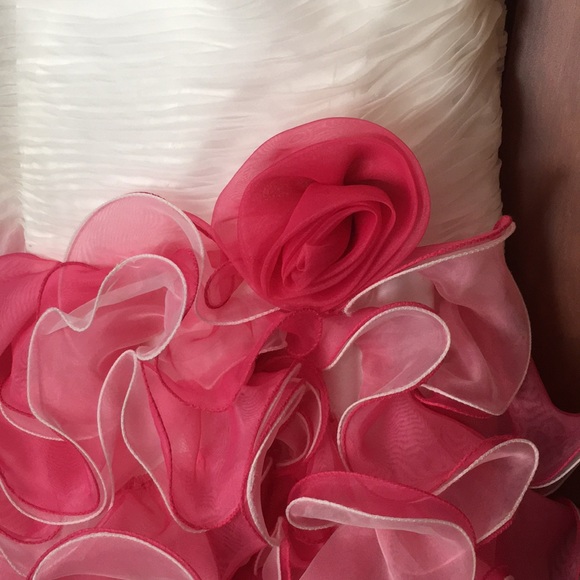 Pink and white Alyce Paris gown - Picture 6 of 7